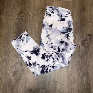 VELOCITY Yoga pants
